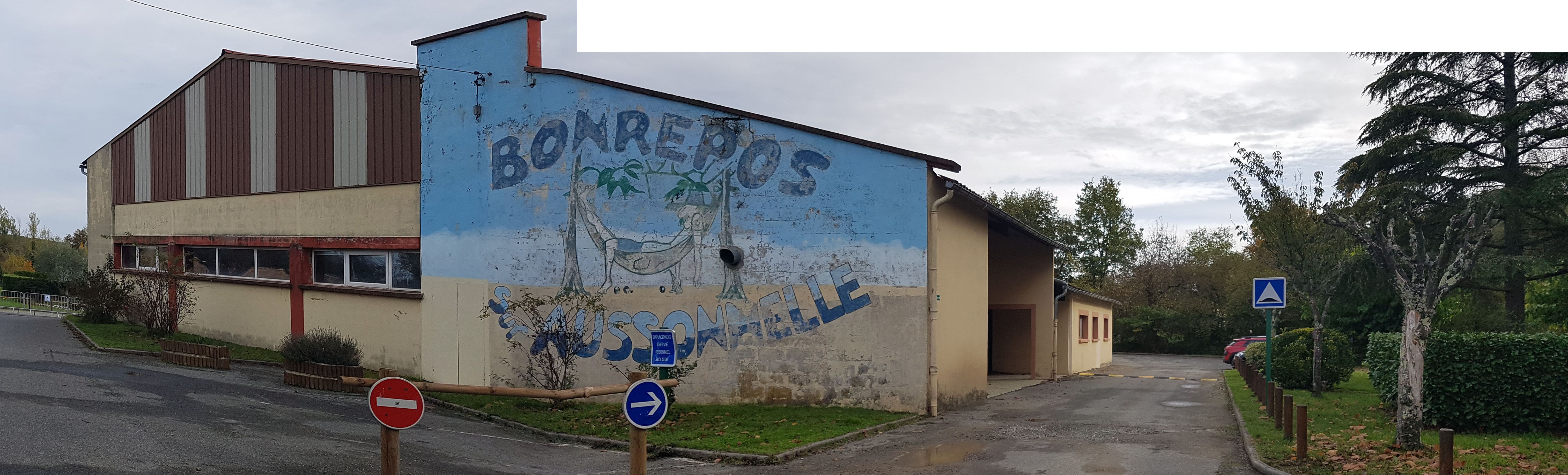 Salle des fêtes Avant